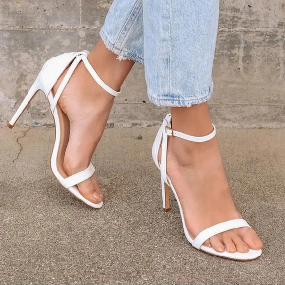 Lulus Sila White Crocodile-Embossed Ankle Strap Heels Size 8 - Picture 2 of 9